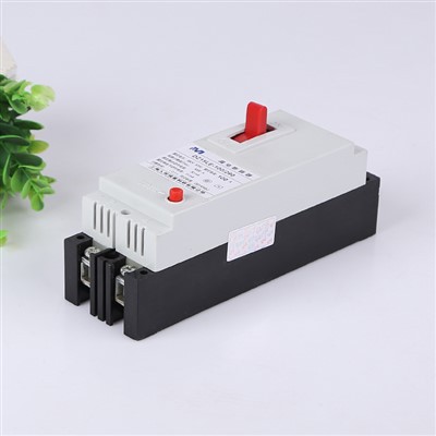 Vikavirran katkaisija ylikuormitussuojalla